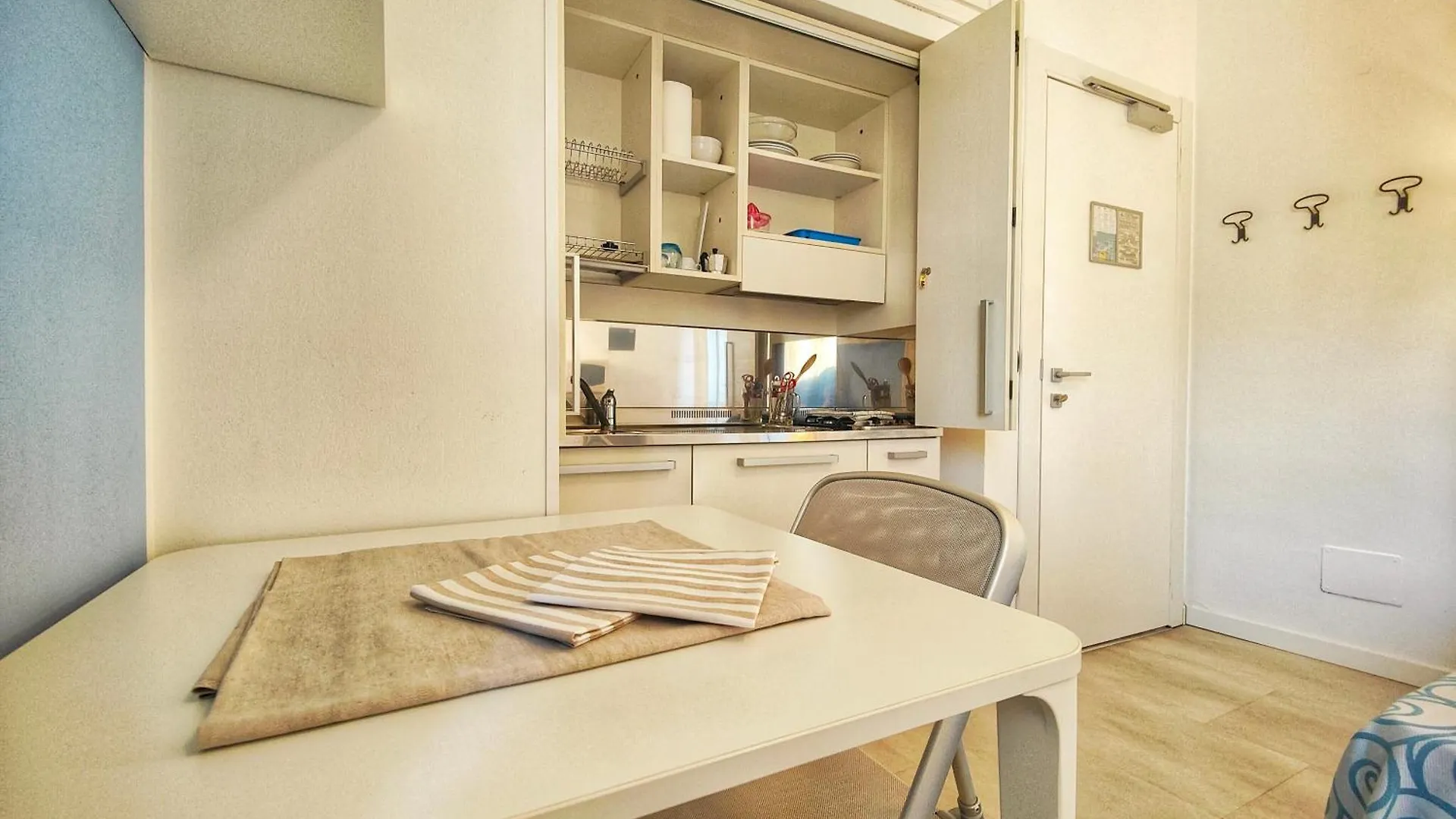 Residence La Palma Marina dʼMarina dʼAndora 아파트호텔